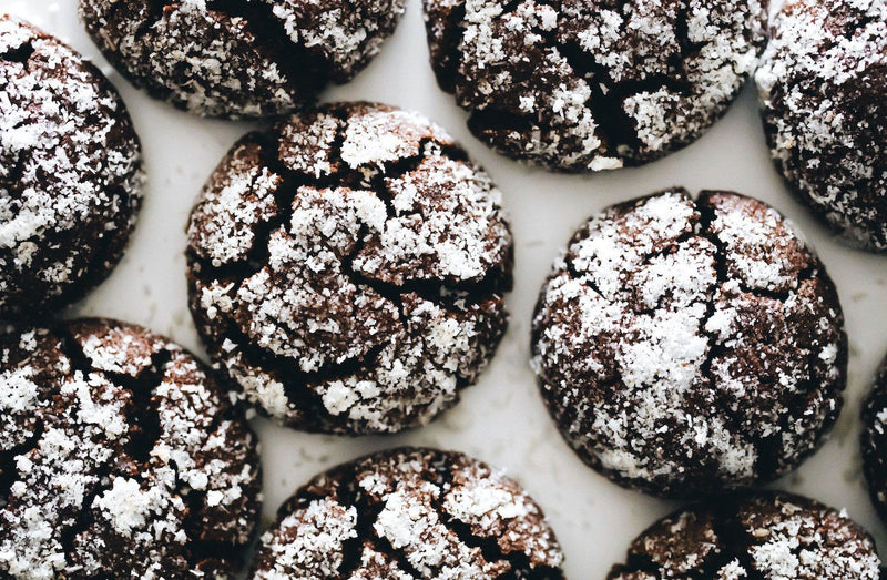DARK CHOCOLATE CRINKLE COOKIES