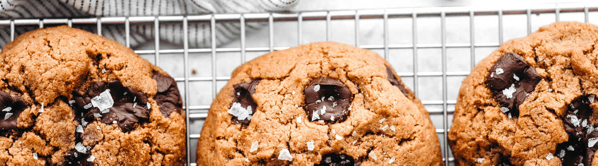 Paleo Chocolate Chip Cookies