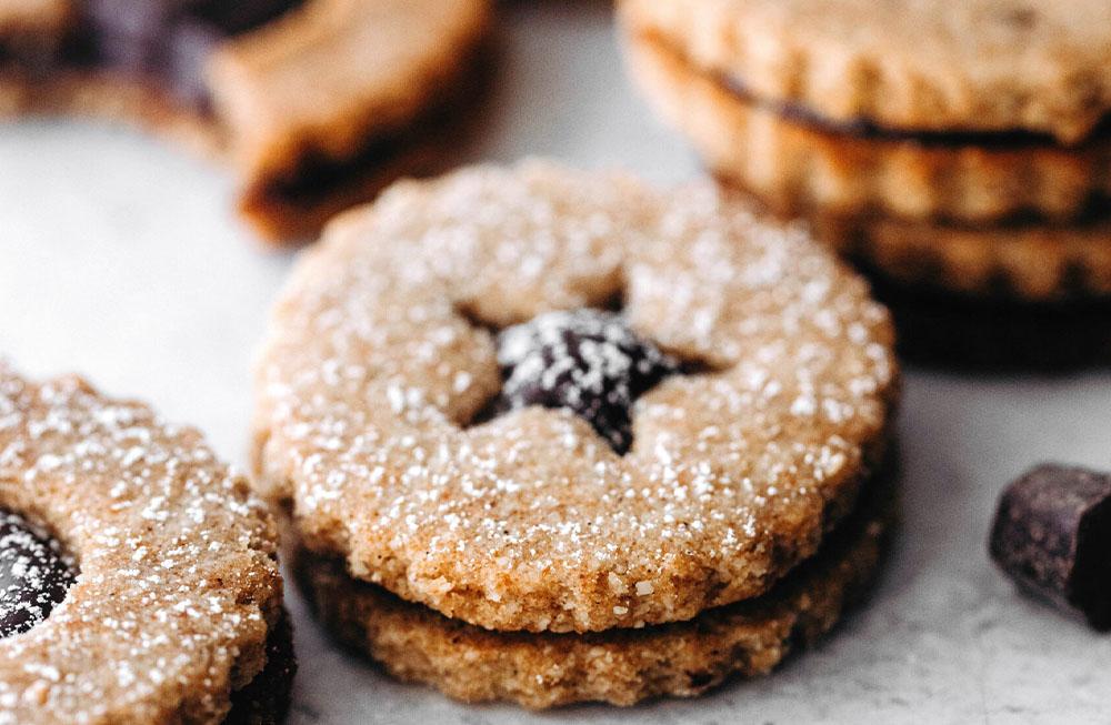 VEGAN LINZER COOKIES